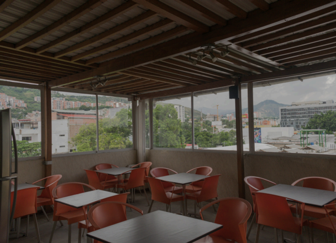 Edificio en venta en Tequendama, Cali, 1400 m² · foto 6 de 11