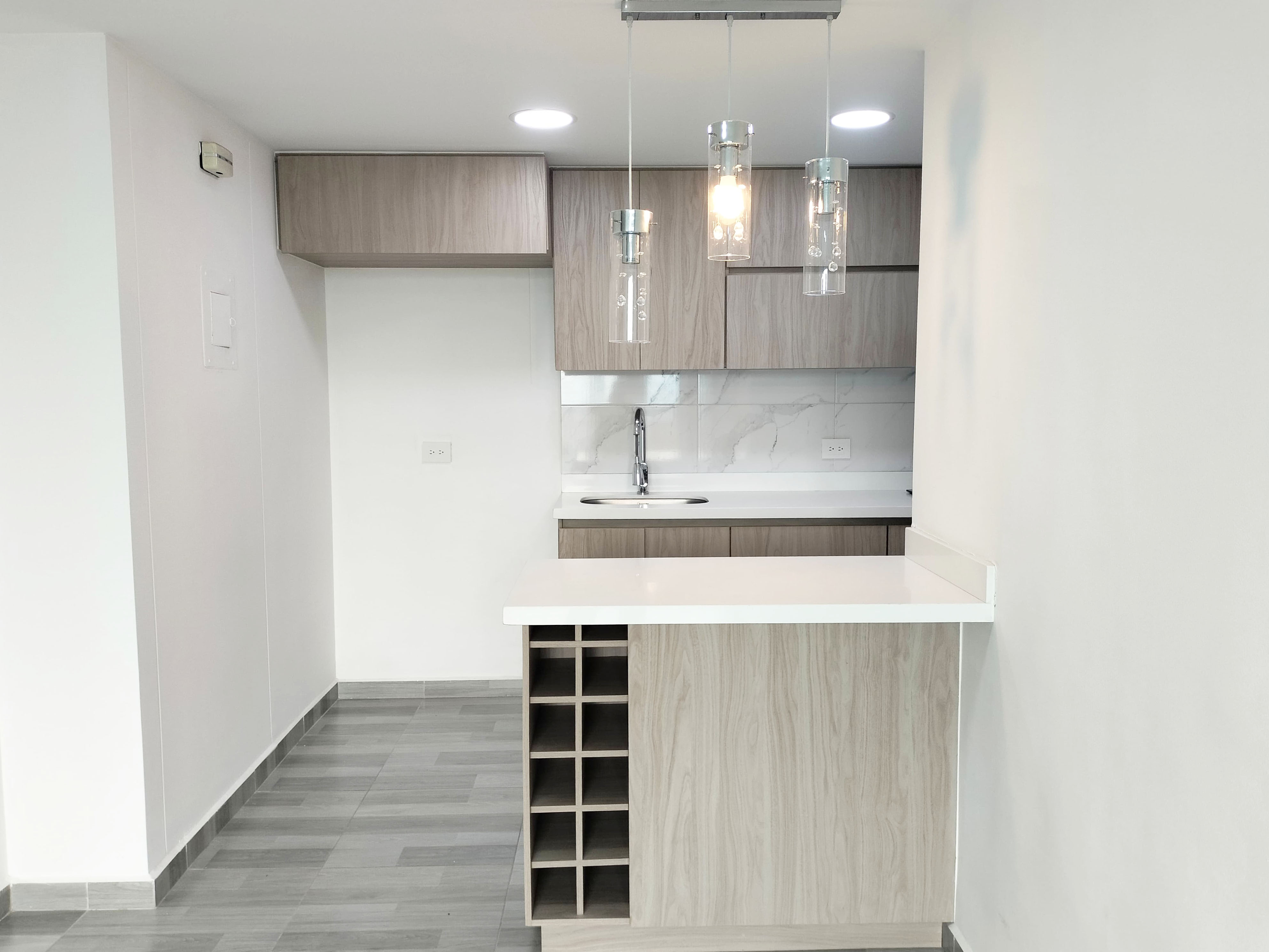 Apartamento en arriendo en El Poblado, Medellín · foto 4 de 16