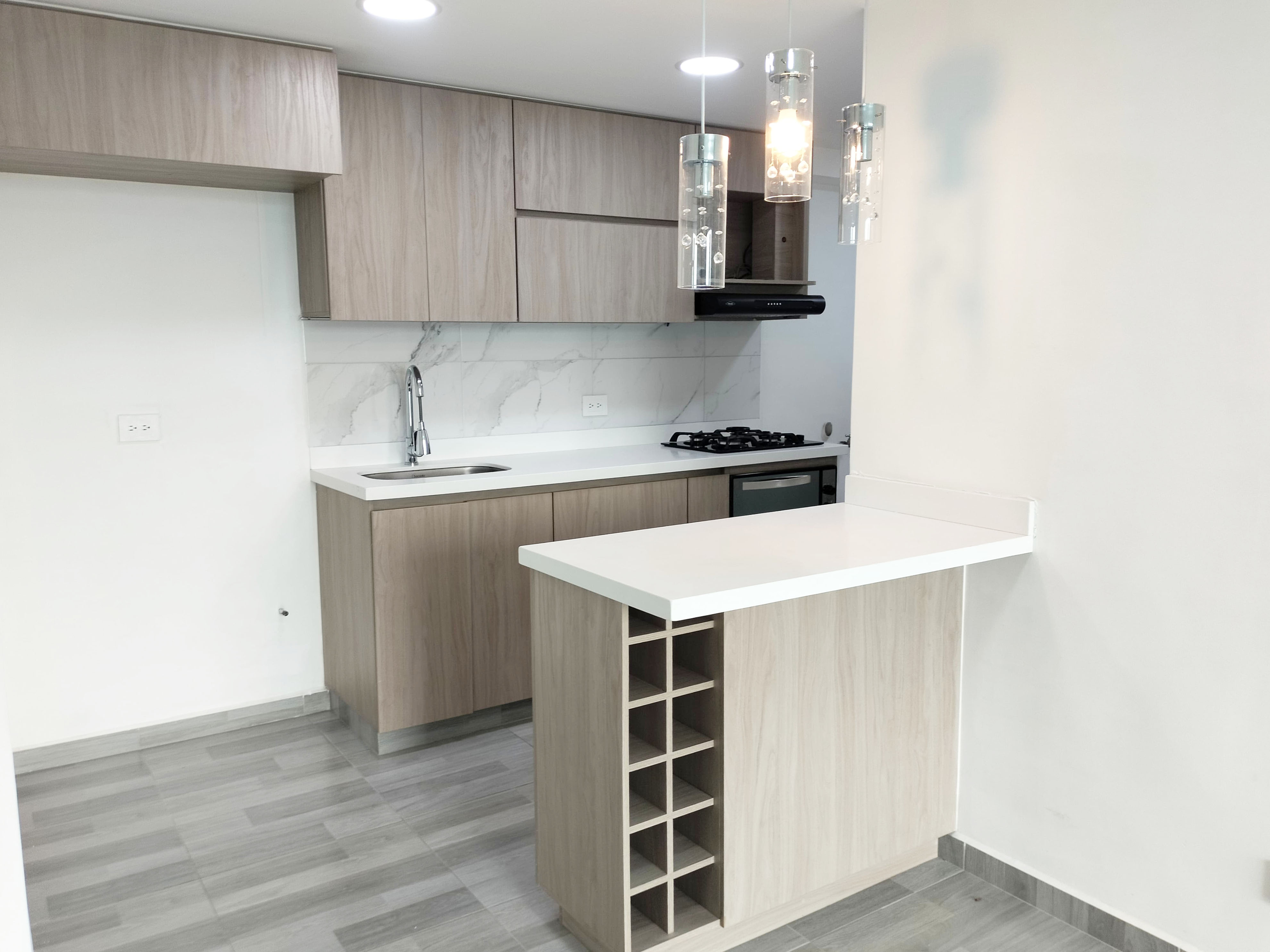 Apartamento en arriendo en El Poblado, Medellín · foto 6 de 16