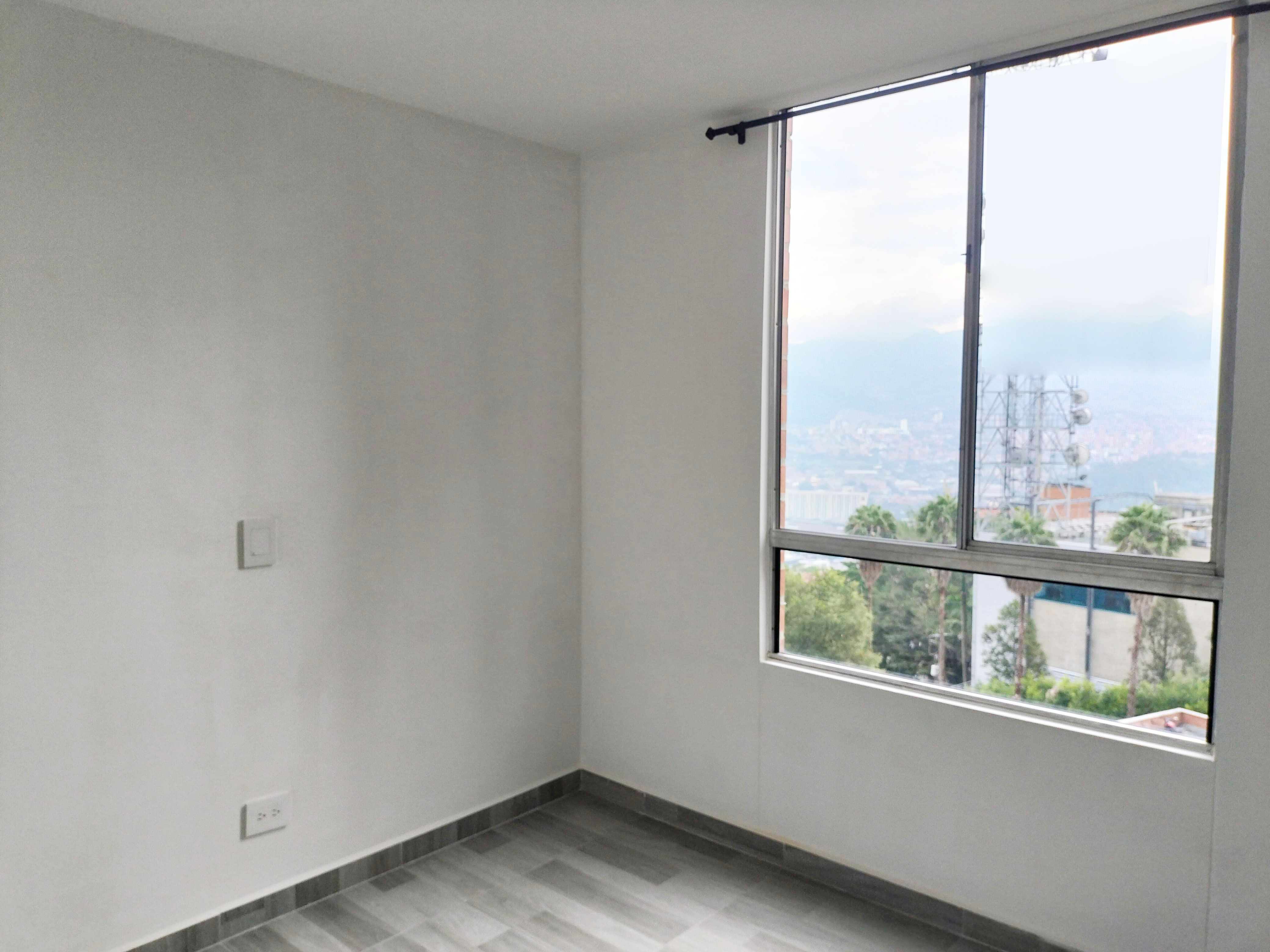 Apartamento en arriendo en El Poblado, Medellín · foto 10 de 16
