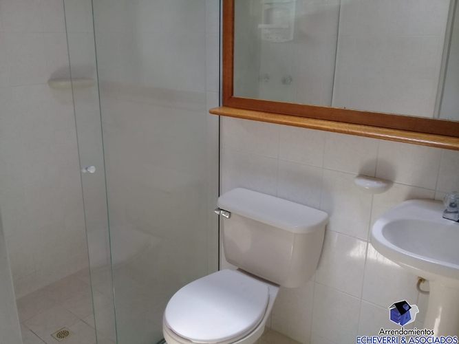 Casa de 3 alcobas en venta en La Cuenca, Envigado, 160 m² · foto 7 de 15