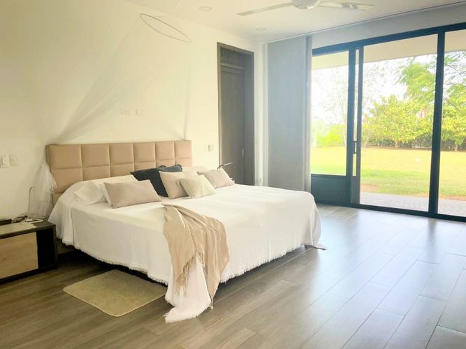 Casa de 4 alcobas en venta en Cn. Las Victorias, Ibagué, 570 m² · foto 21 de 24