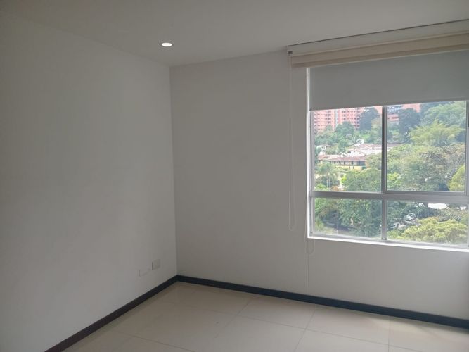 Apartamento de 3 alcobas en venta en La Florida, Medellín, 117 m² · foto 12 de 20