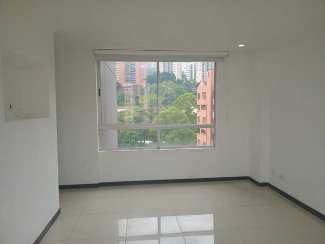 Apartamento de 3 alcobas en venta en La Florida, Medellín, 117 m² · foto 13 de 20