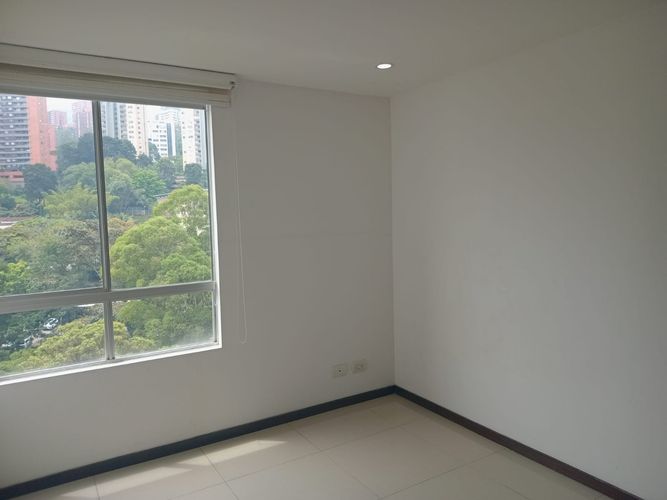 Apartamento de 3 alcobas en venta en La Florida, Medellín, 117 m² · foto 16 de 20