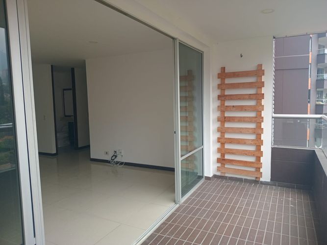 Apartamento de 3 alcobas en venta en La Florida, Medellín, 117 m² · foto 20 de 20