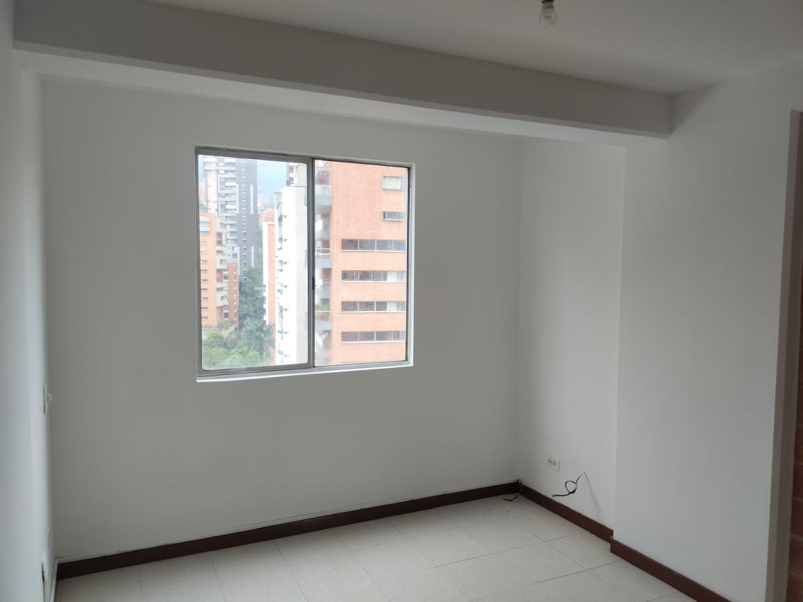 Apartamento en venta en El Poblado, Medellín · foto 7 de 17