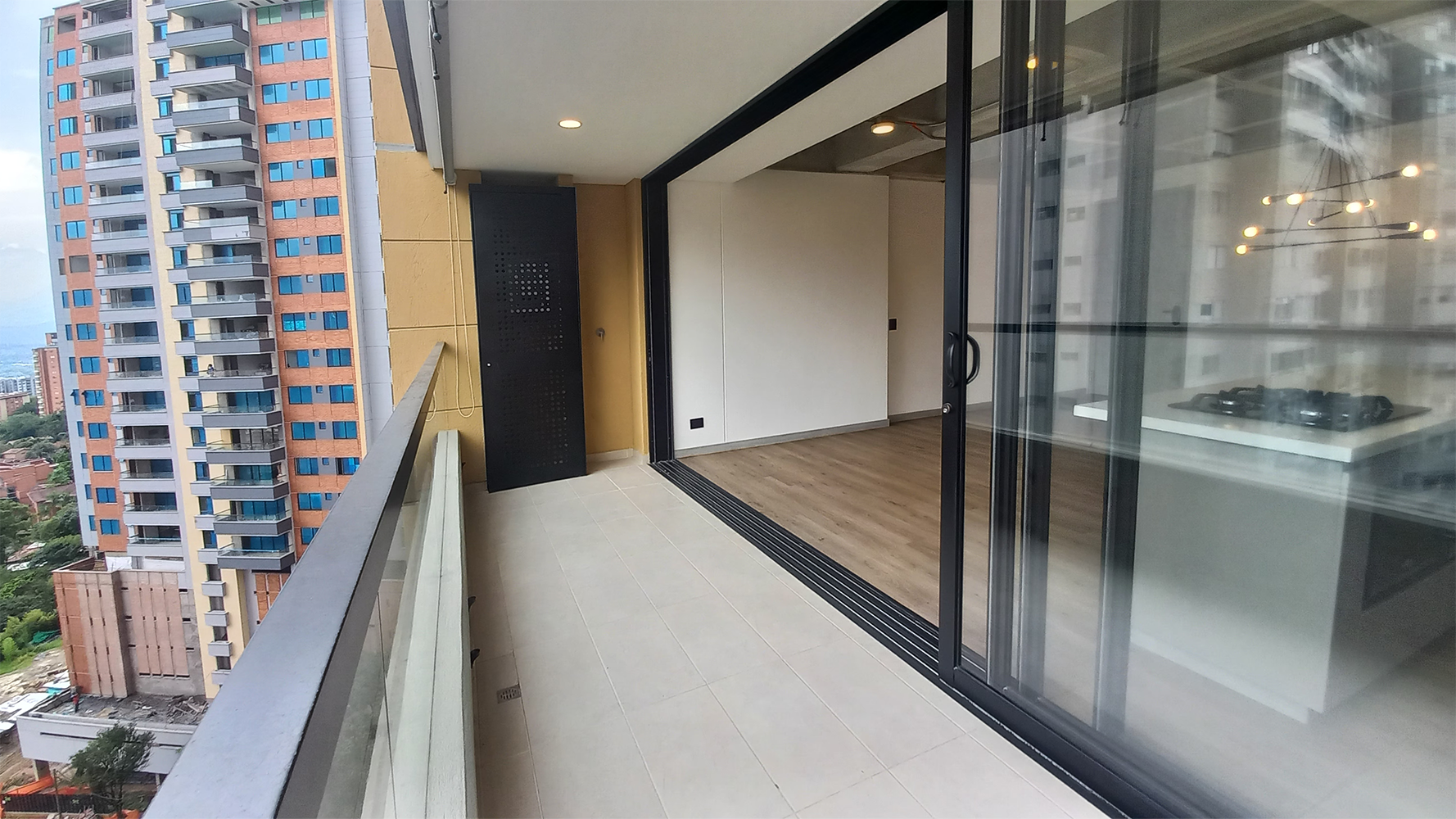 Apartamento en venta en Cumbres, Envigado · foto 8 de 15