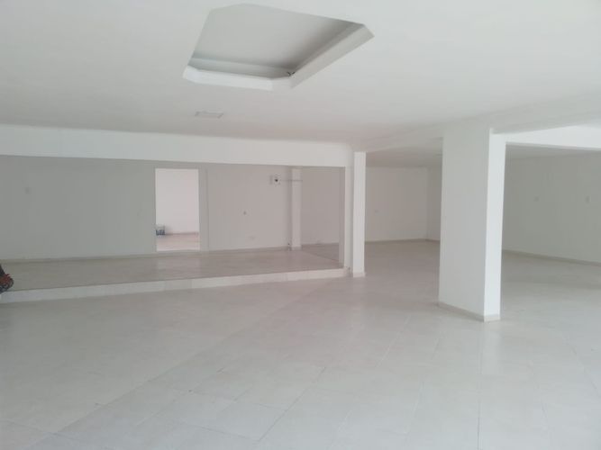 Oficina en arriendo en Laureles, Medellín, 290 m² · foto 6 de 17