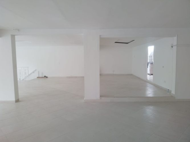 Oficina en arriendo en Laureles, Medellín, 290 m² · foto 7 de 17