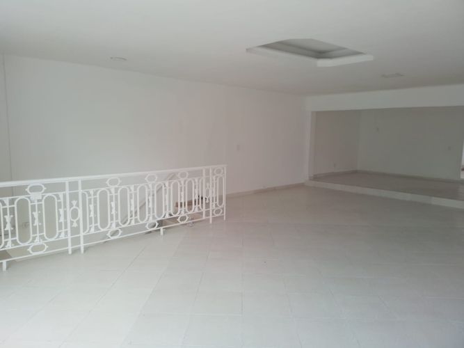 Oficina en arriendo en Laureles, Medellín, 290 m² · foto 10 de 17