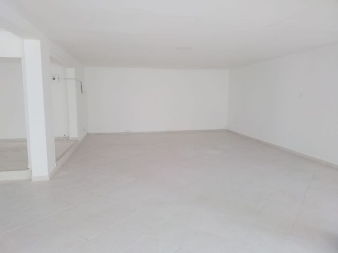 Oficina en arriendo en Laureles, Medellín, 290 m² · foto 14 de 17