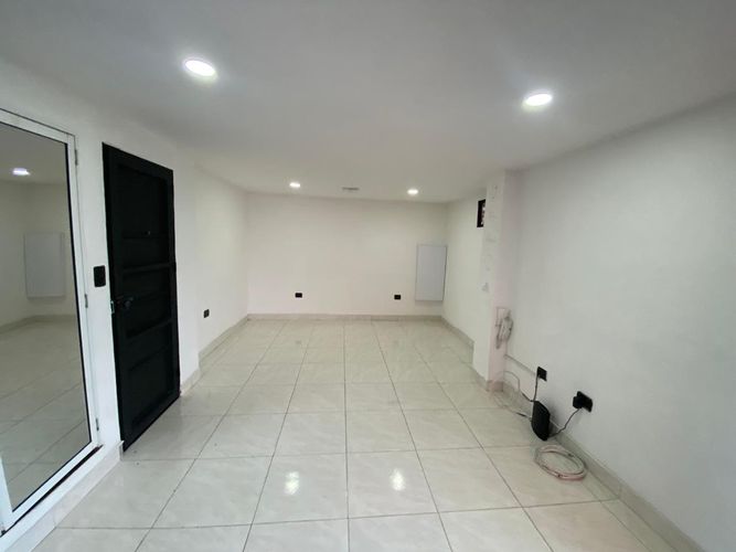 Oficina en arriendo en El Poblado, Medellín, 40 m² · foto 5 de 10