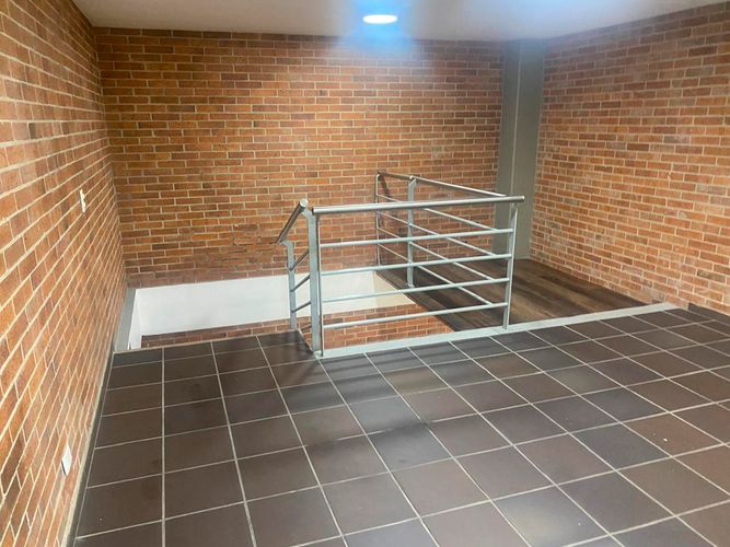 Local en arriendo en El Poblado, Medellín, 50 m² · foto 5 de 14