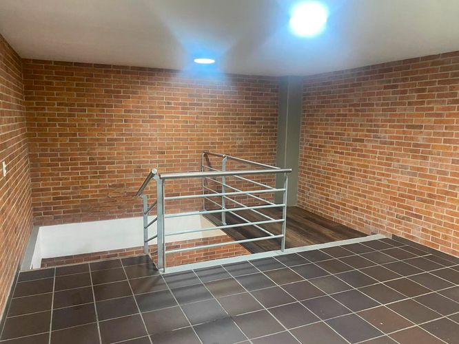Local en arriendo en El Poblado, Medellín, 50 m² · foto 6 de 14