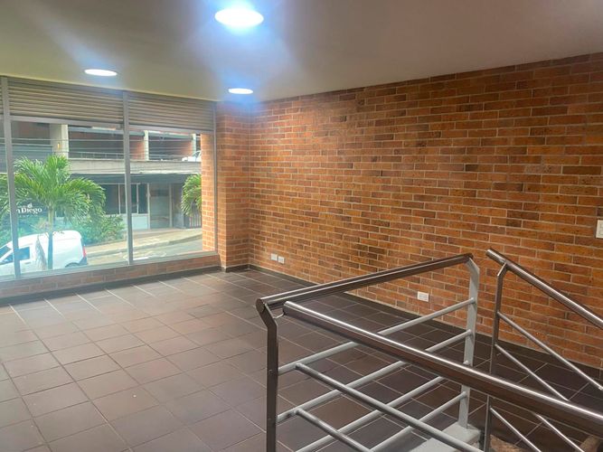 Local en arriendo en El Poblado, Medellín, 50 m² · foto 10 de 14