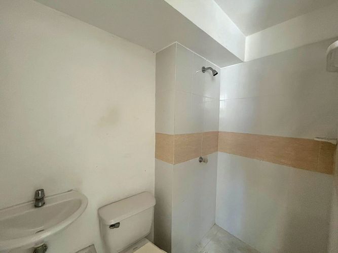 Apartamento de 2 alcobas en venta en Estadio, Soledad, 57 m² · foto 9 de 24