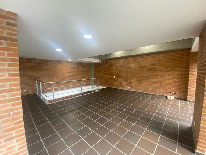 Local en arriendo en El Poblado, Medellín, 96 m² · foto 9 de 17