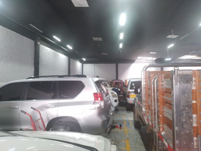 Bodega en venta en El Poblado, Medellín, 1500 m² · foto 4 de 18