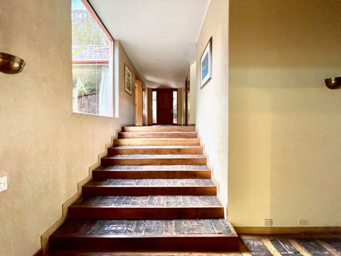 Casa de 5 alcobas en venta en Colinas De Suba, Bogotá, 753 m² · foto 7 de 24