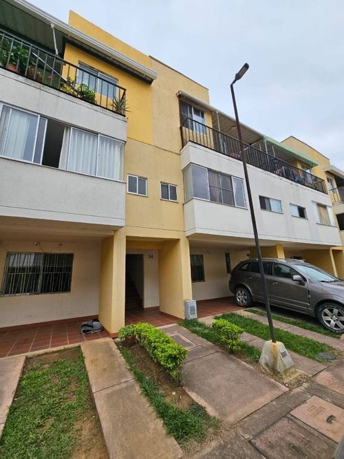 Casa de 2 alcobas en venta en Parque Natura, Jamundí, 67 m² · foto 2 de 13
