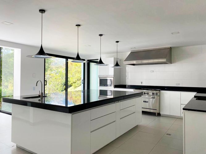 Casa de 3 alcobas en venta en El Retiro, 550 m² · foto 7 de 17