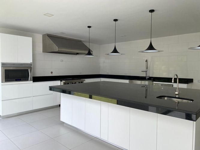 Casa de 3 alcobas en venta en El Retiro, 550 m² · foto 8 de 17