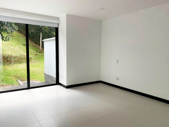 Casa de 3 alcobas en venta en El Retiro, 550 m² · foto 11 de 17