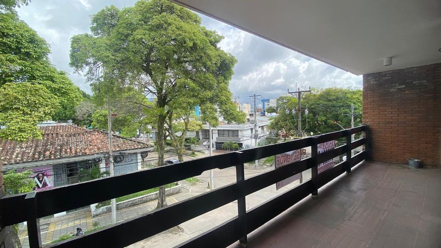 Apartamento de 3 alcobas en venta en Cadiz, Ibagué, 219 m² · foto 13 de 13
