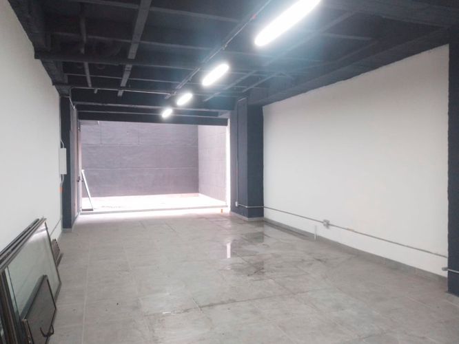Local en arriendo en Laureles, Medellín, 100 m² · foto 2 de 11