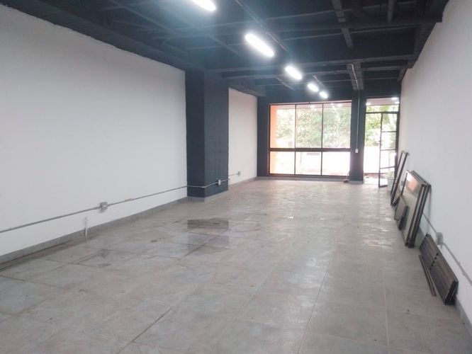 Local en arriendo en Laureles, Medellín, 100 m² · foto 6 de 11