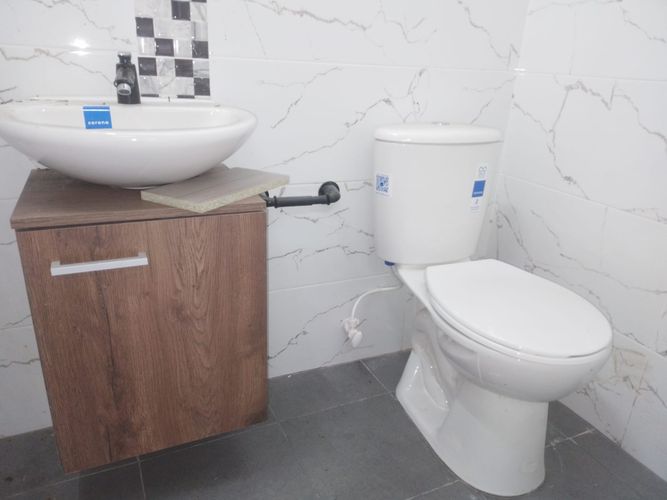 Local en arriendo en Laureles, Medellín, 100 m² · foto 8 de 11