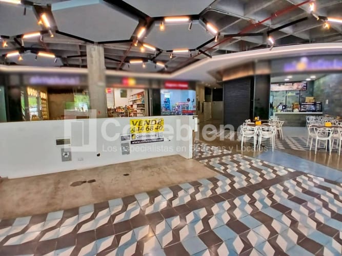 Local en venta en El Poblado, Envigado, 13 m² · foto 3 de 6