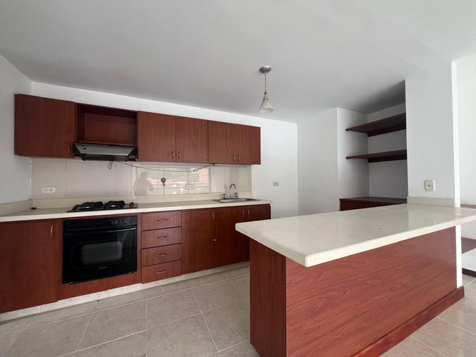Apartamento de 3 alcobas en arriendo en Santa María De Los Ángeles, Medellín, 130 m² · foto 5 de 18