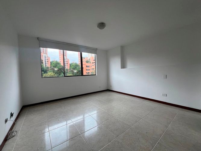 Apartamento de 3 alcobas en arriendo en Santa María De Los Ángeles, Medellín, 130 m² · foto 11 de 18