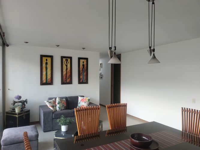 Apartamento de 3 alcobas en arriendo en El Poblado, Medellín, 120 m² · foto 3 de 16