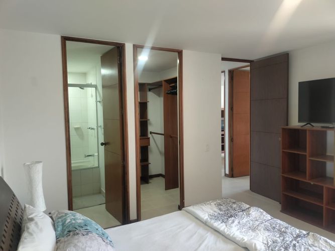 Apartamento de 3 alcobas en arriendo en El Poblado, Medellín, 120 m² · foto 13 de 16