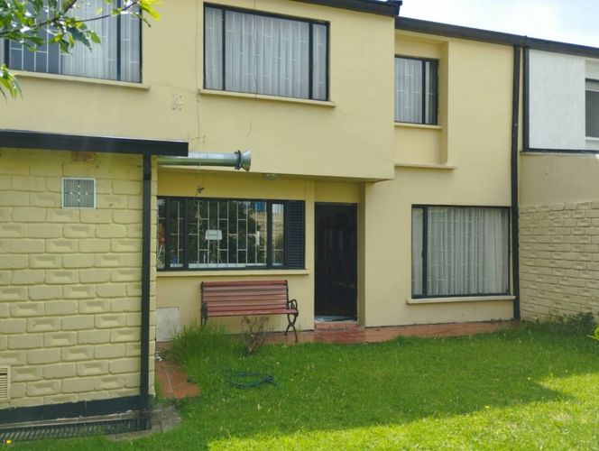 Casa de 5 alcobas en venta en Las Villas, Bogotá, 239 m² · foto 11 de 22