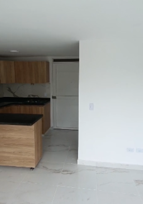 Apartamento de 3 alcobas en venta en Sabaneta Real, Sabaneta, 51 m² · foto 2 de 19
