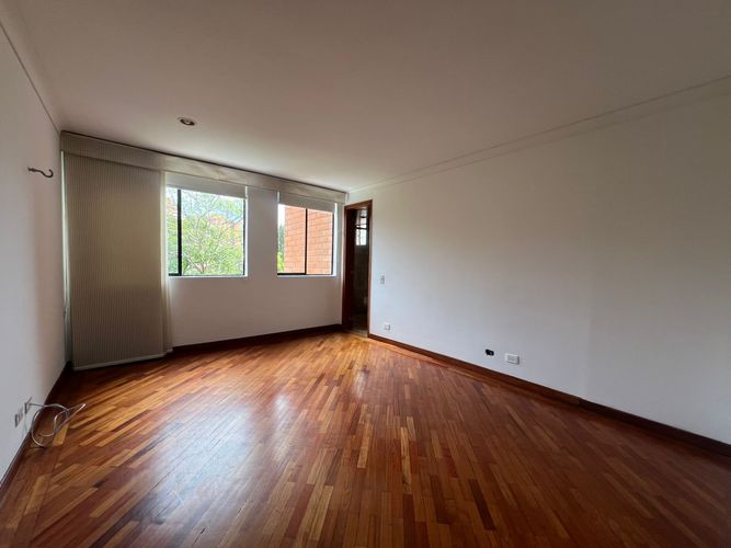 Apartamento de 4 alcobas en arriendo en El Poblado, Medellín, 170 m² · foto 11 de 20