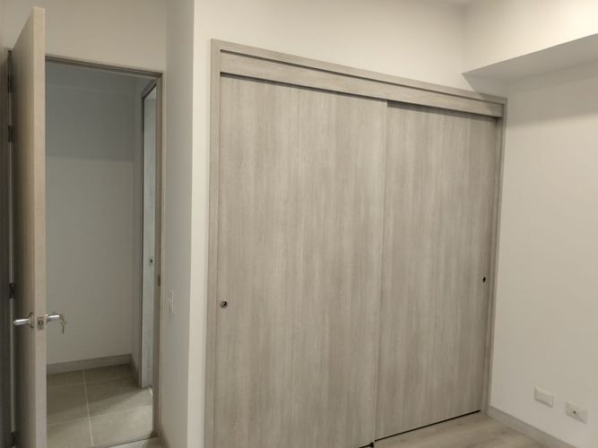 Apartamento de 3 alcobas en arriendo en El Poblado, Medellín, 93 m² · foto 11 de 20