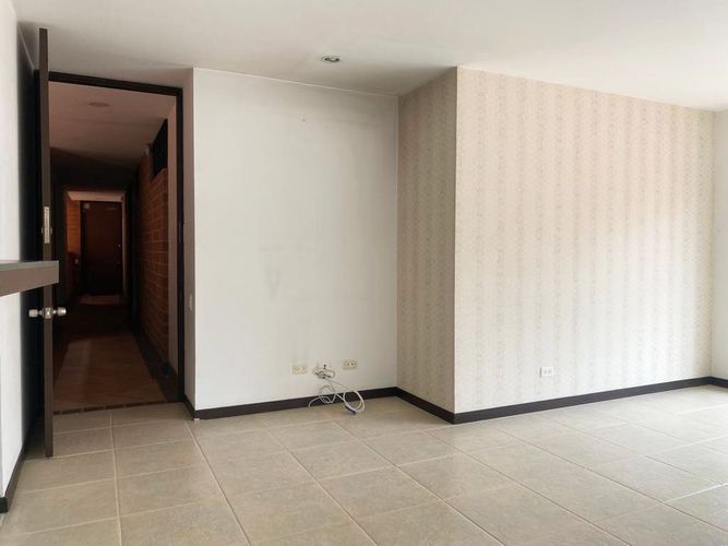 Apartamento de 2 alcobas en arriendo en El Poblado, Medellín, 72 m² · foto 10 de 14