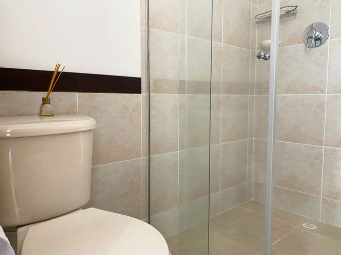 Apartamento de 2 alcobas en arriendo en El Poblado, Medellín, 72 m² · foto 13 de 14