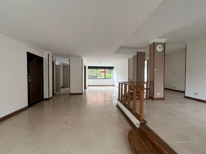 Apartamento de 2 alcobas en arriendo en El Poblado, Medellín, 100 m² · foto 2 de 15