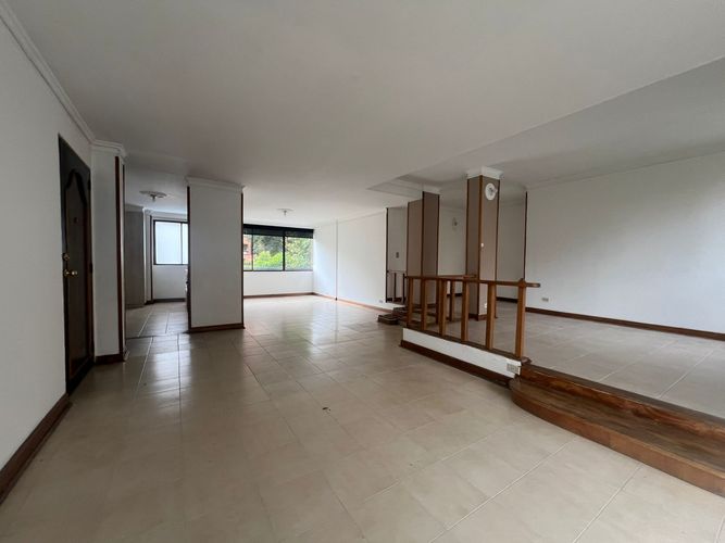 Apartamento de 2 alcobas en arriendo en El Poblado, Medellín, 100 m² · foto 3 de 15