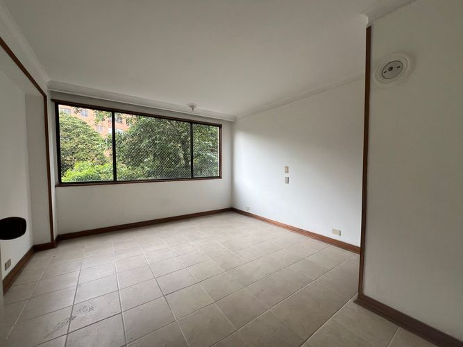 Apartamento de 2 alcobas en arriendo en El Poblado, Medellín, 100 m² · foto 8 de 15
