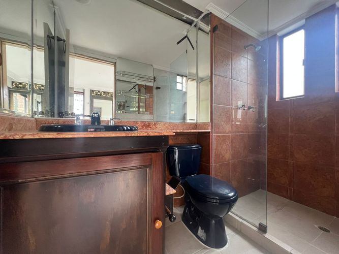 Apartamento de 2 alcobas en arriendo en El Poblado, Medellín, 100 m² · foto 14 de 15