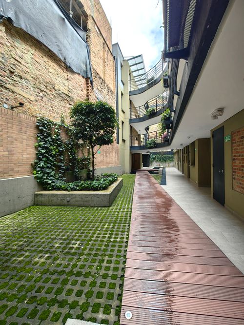 Apartaestudio en venta en Las Aguas, Bogotá, 34 m² · foto 3 de 12