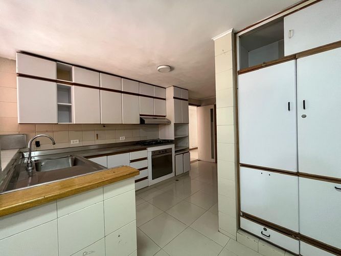 Apartamento de 3 alcobas en venta en El Poblado, Medellín, 170 m² · foto 6 de 18