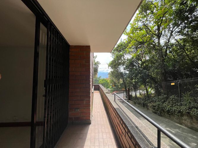 Apartamento de 3 alcobas en venta en El Poblado, Medellín, 170 m² · foto 18 de 18